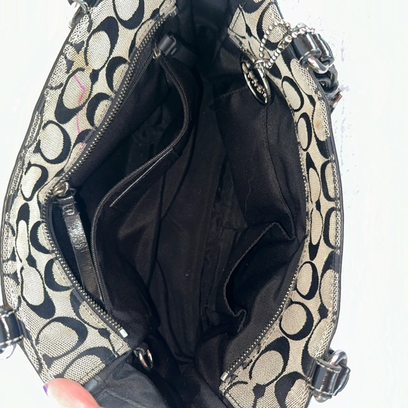 Signature coach purse - Picture 4 of 14